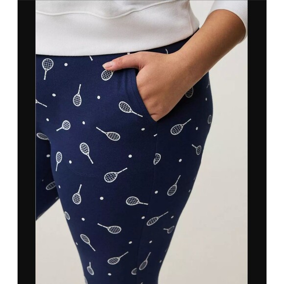 Torrid Crop Pocket Legging 3x 22 24 Tennis Medieval Blue High Rise Stretch NWT - Picture 2 of 2